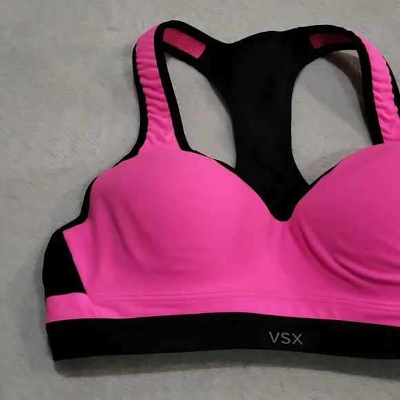 Victoria's Secret Short Bra - Picture 2 of 11